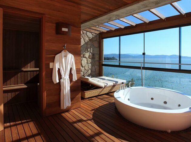 brazil-ponta-dos-ganchos-santa-catarina-bathtub-romantic-ocean-view